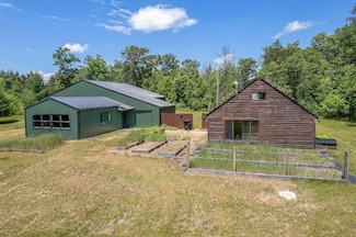 893 Fur Ave, Wisconsin Dells, WI 53965