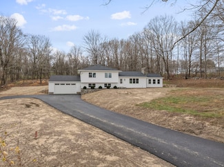 52 Curtis Rd, Bridgewater, CT 06752