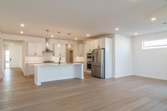 14536 111th Ave N, Osseo, MN 55369