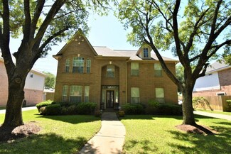 2430 Plantation Bend Dr, Sugar Land, TX 77478