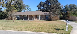 2724 Lexington Dr, Orange Park, FL 32073