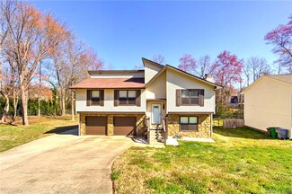 4905 Cricklewood Ln, Charlotte, NC 28212
