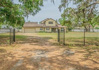 8908 Hixon Rd, Tampa, FL 33626