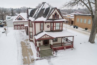 504 W Cavour Ave, Fergus Falls, MN 56537