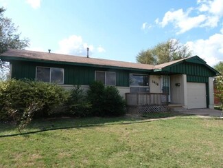 1416 NW 44th St, Lawton, OK 73505