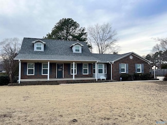 16121 E Glenn Valley Dr, Athens, AL 35611