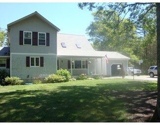 428 Walnut Plain Rd, Rochester, MA 02770
