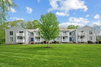 144 Hart St Unit 27, Taunton, MA 02780