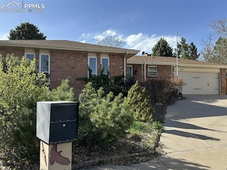 2802 Ridgeglen Place, Colorado Springs, CO 80918