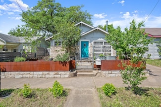 1184 Navasota St, Austin, TX 78702