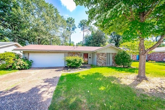 51 Warwick Rd, Little Rock, AR 72205