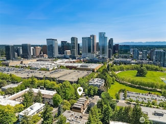 379 100th Ave NE Unit A, Bellevue, WA 98004