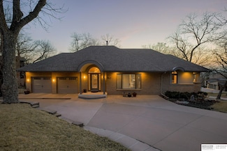 21839 Hillandale Rd, Elkhorn, NE 68022