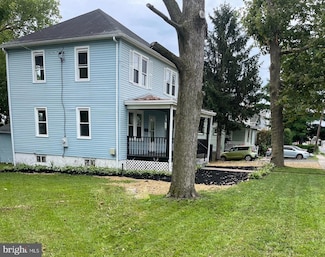1052 Pennington Rd, Ewing, NJ 08618