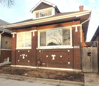 5925 S Francisco Ave, Chicago, IL 60629