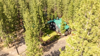 18609 River Woods Dr, Bend, OR 97702