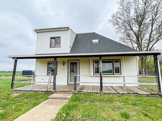 402 Hiland Ave, Tescott, KS 67484