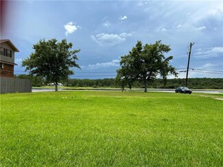 3038 N Palm Dr, Slidell, LA 70458