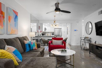 500 E Amado Rd Unit 205, Palm Springs, CA 92262