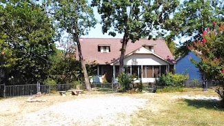 5371 Hilltop Dr, McAlester, OK 74501