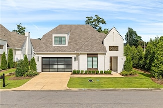 2051 Moores Mill Rd Unit K, Auburn, AL 36830
