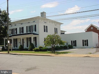 106 Chester St, Front Royal, VA 22630