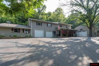 1139 Birch Ave, Mankato, MN 56001