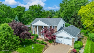 1358 W Borders Dr, Palatine, IL 60067
