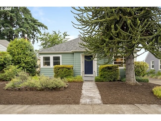 2535 N Baldwin St, Portland, OR 97217
