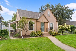 4426 35th Ave S, Minneapolis, MN 55406