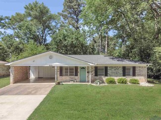 805 Redbud Ln, Longview, TX 75604