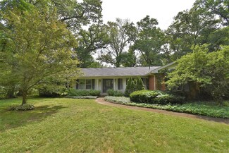 4761 Friar Tuck Cir, Rensselaer, IN 47978