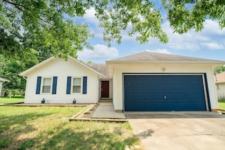 2812 W Cherokee St, Springfield, MO 65807