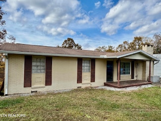 513 W Ridgecrest Dr, Kingston, TN 37763