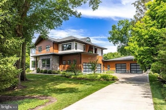 9604 Pembroke Place, Vienna, VA 22182