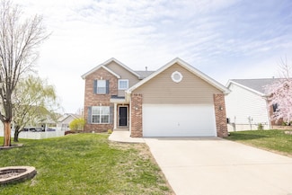 6935 Conner Pointe Dr, Fairview Heights, IL 62208