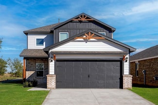 9340 NW 126th St, Yukon, OK 73099