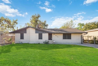 5030 Clover St, Houston, TX 77033