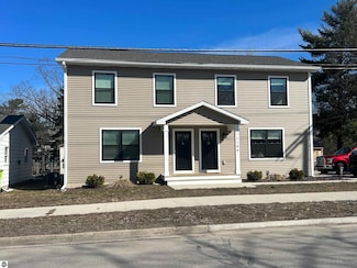 1103 Titus Ave, Traverse City, MI 49686