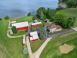 N4554 Lakeview Rd, Hustisford, WI 53034
