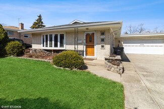 4530 Butterfield Rd, Hillside, IL 60162