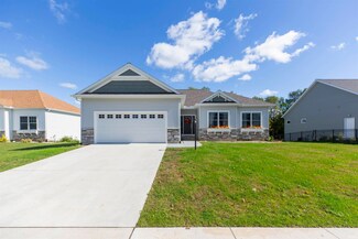1618 Stoneham Dr, Mishawaka, IN 46544