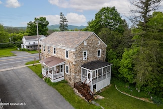 98 George St, Fort Ann, NY 12827