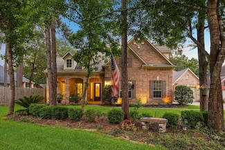 10 Goldwood Place, Spring, TX 77382