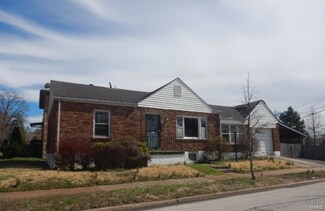 6736 Julian Ave, Saint Louis, MO 63130