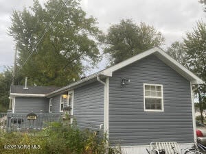 25864 Broad St, Perrysburg, OH 43551