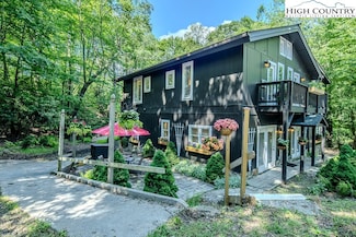 103 Locust Ridge Rd, Beech Mountain, NC 28604