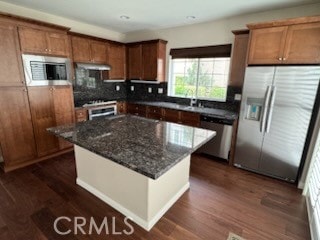 354 Golden Bear Ln, Upland, CA 91786