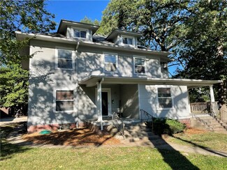 1148 36th St, Des Moines, IA 50311