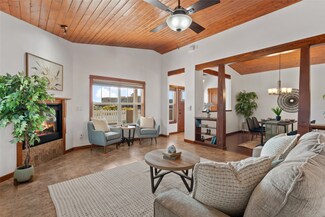 23 Willow Back Rd, Santa Fe, NM 87508